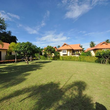 Maeklong Marina Resort Ratchaburi Ngoại thất bức ảnh