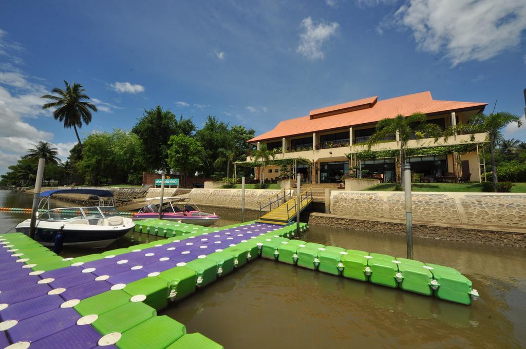 Maeklong Marina Resort Ratchaburi Ngoại thất bức ảnh